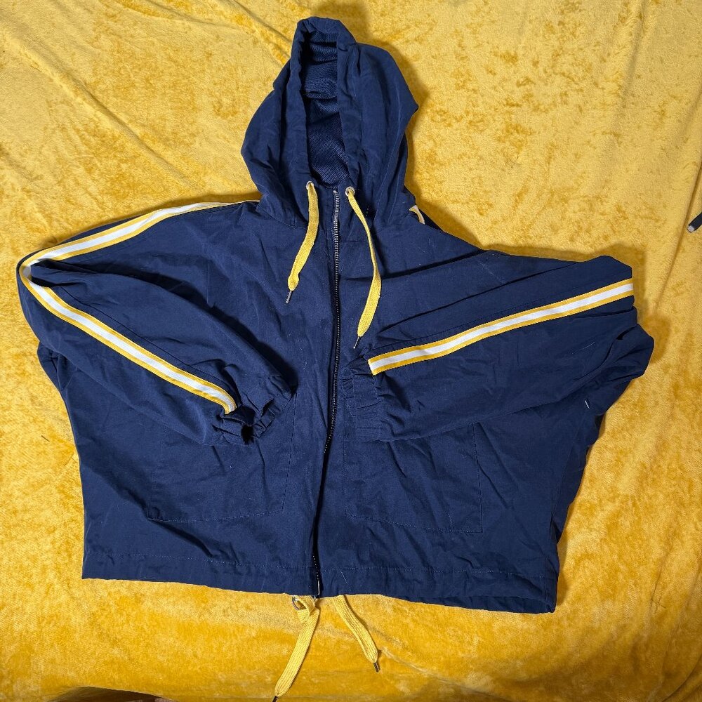 Forever 21 Women's Full Zip Hooded Cropped Jacket - Size Large